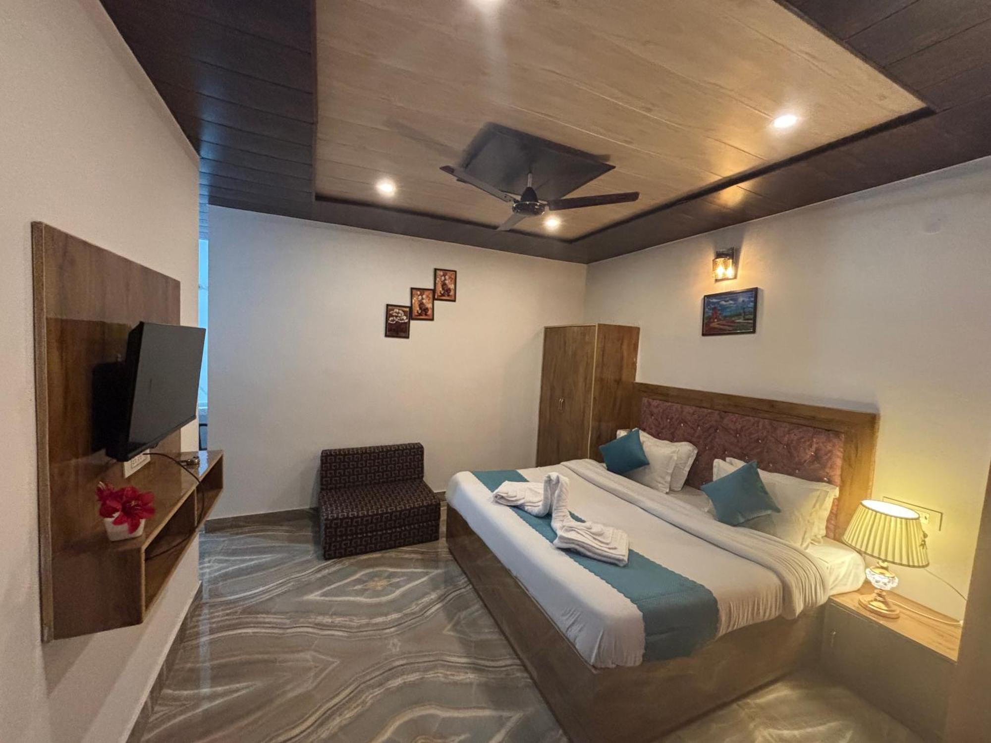 Panormic View By The North Edge Apartment กัสซอลี ภายนอก รูปภาพ