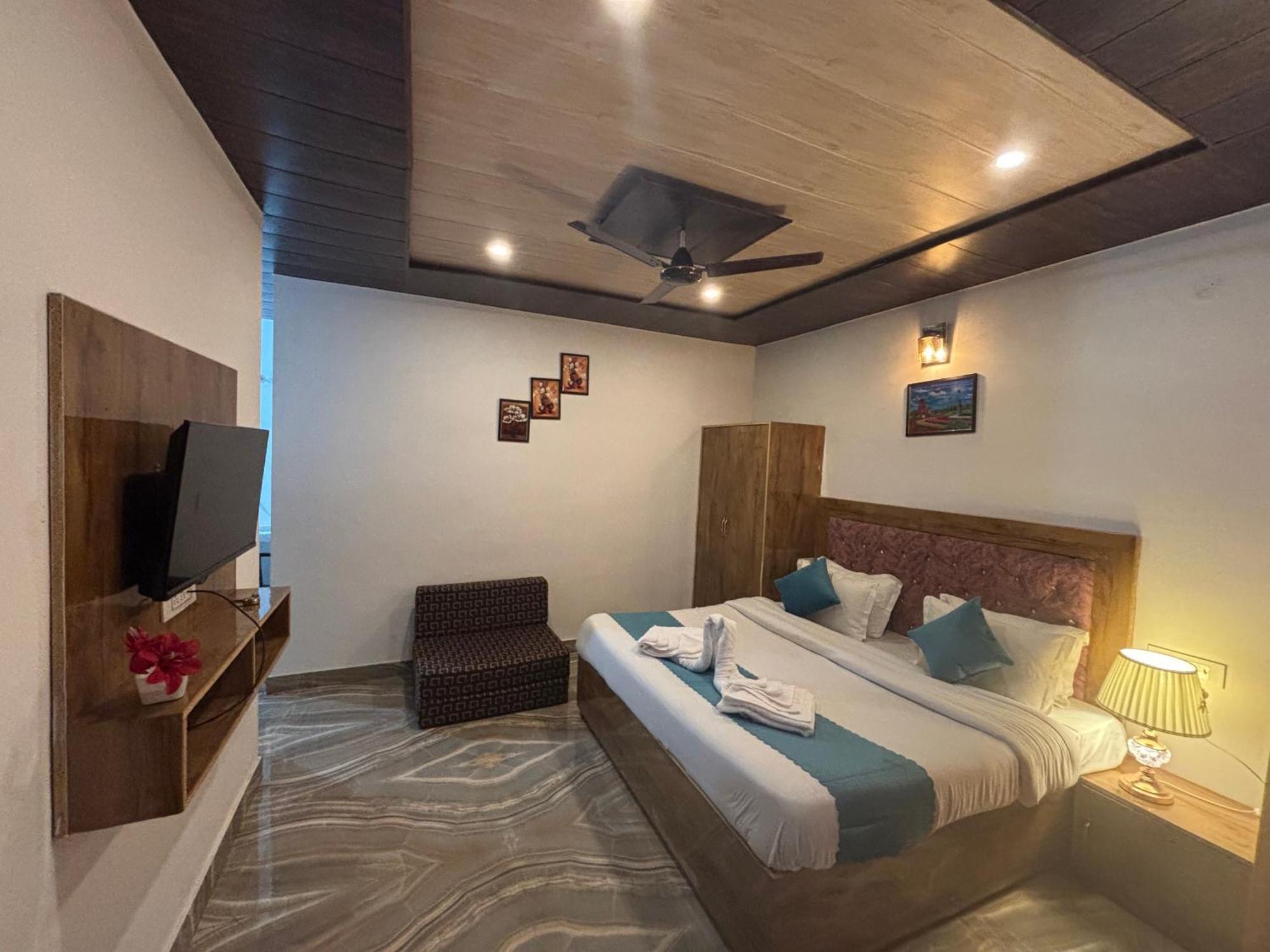 Panormic View By The North Edge Apartment กัสซอลี ภายนอก รูปภาพ