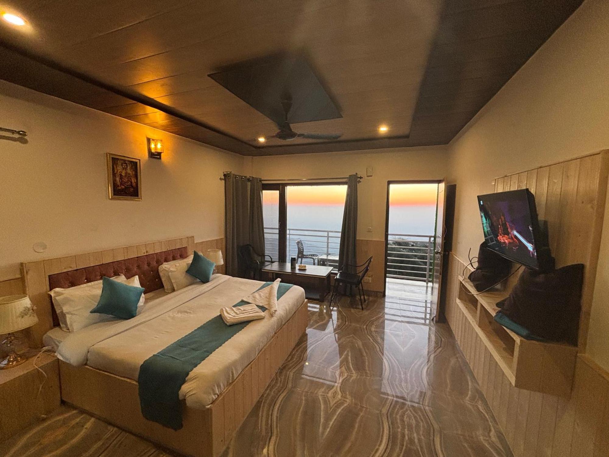 Panormic View By The North Edge Apartment กัสซอลี ภายนอก รูปภาพ