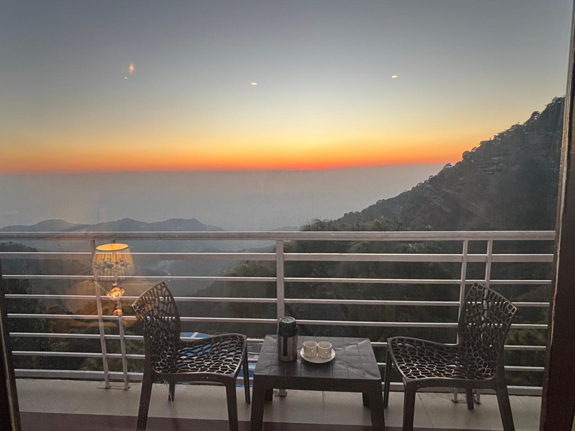 Panormic View By The North Edge Apartment กัสซอลี ภายนอก รูปภาพ
