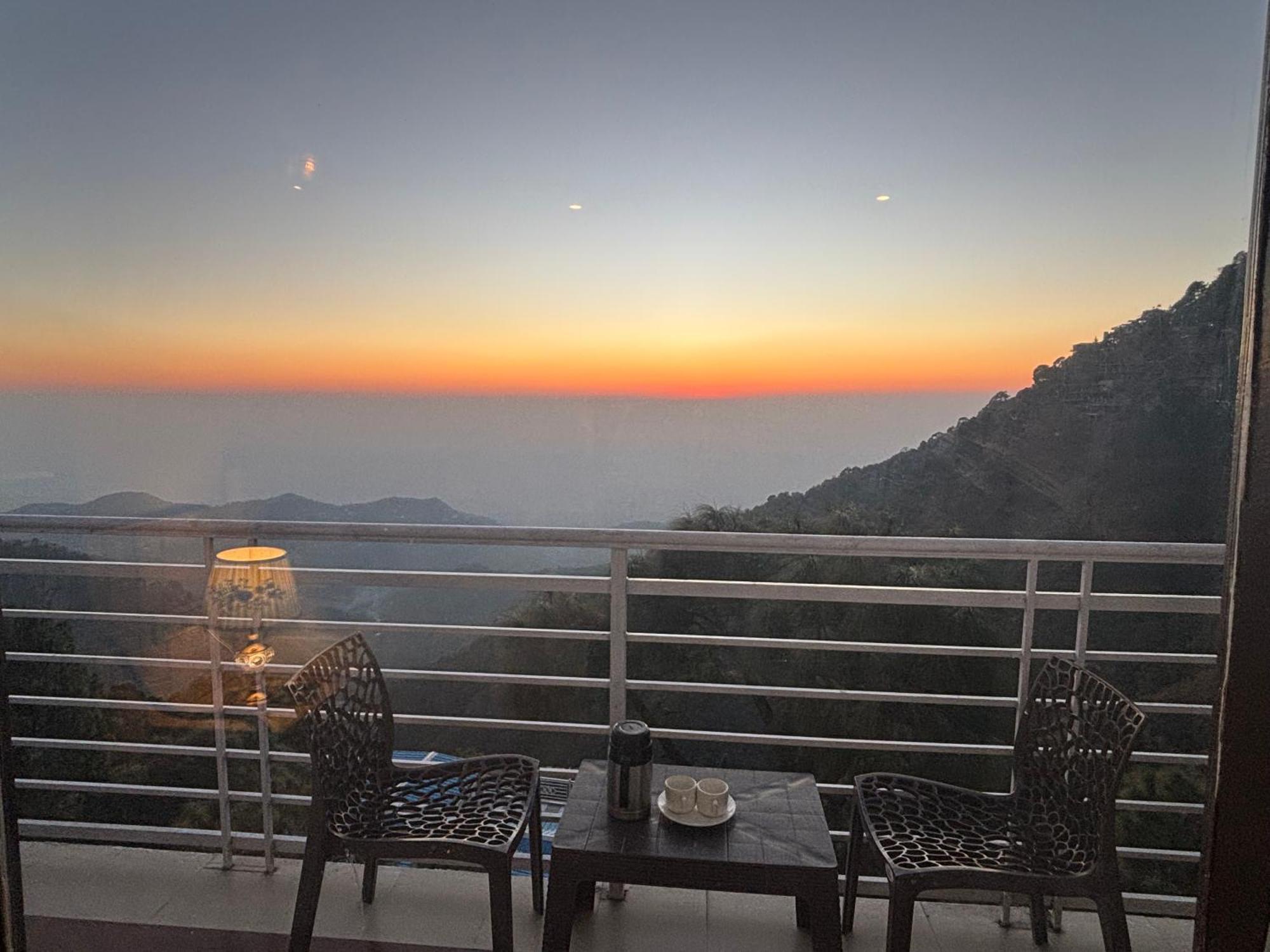 Panormic View By The North Edge Apartment กัสซอลี ภายนอก รูปภาพ